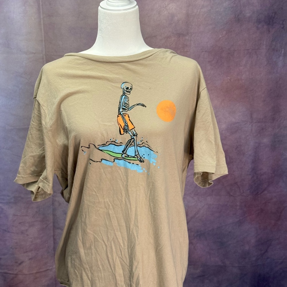 Old Navy Tan and Orange Short Sleeve Tee with Surf Graphic